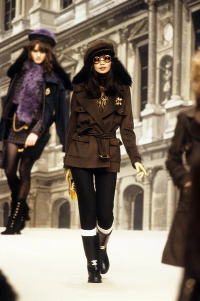 Look 24